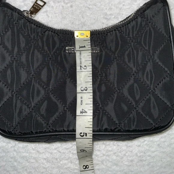 Steve Madden quilted crossbody purse - Picture 11 of 12